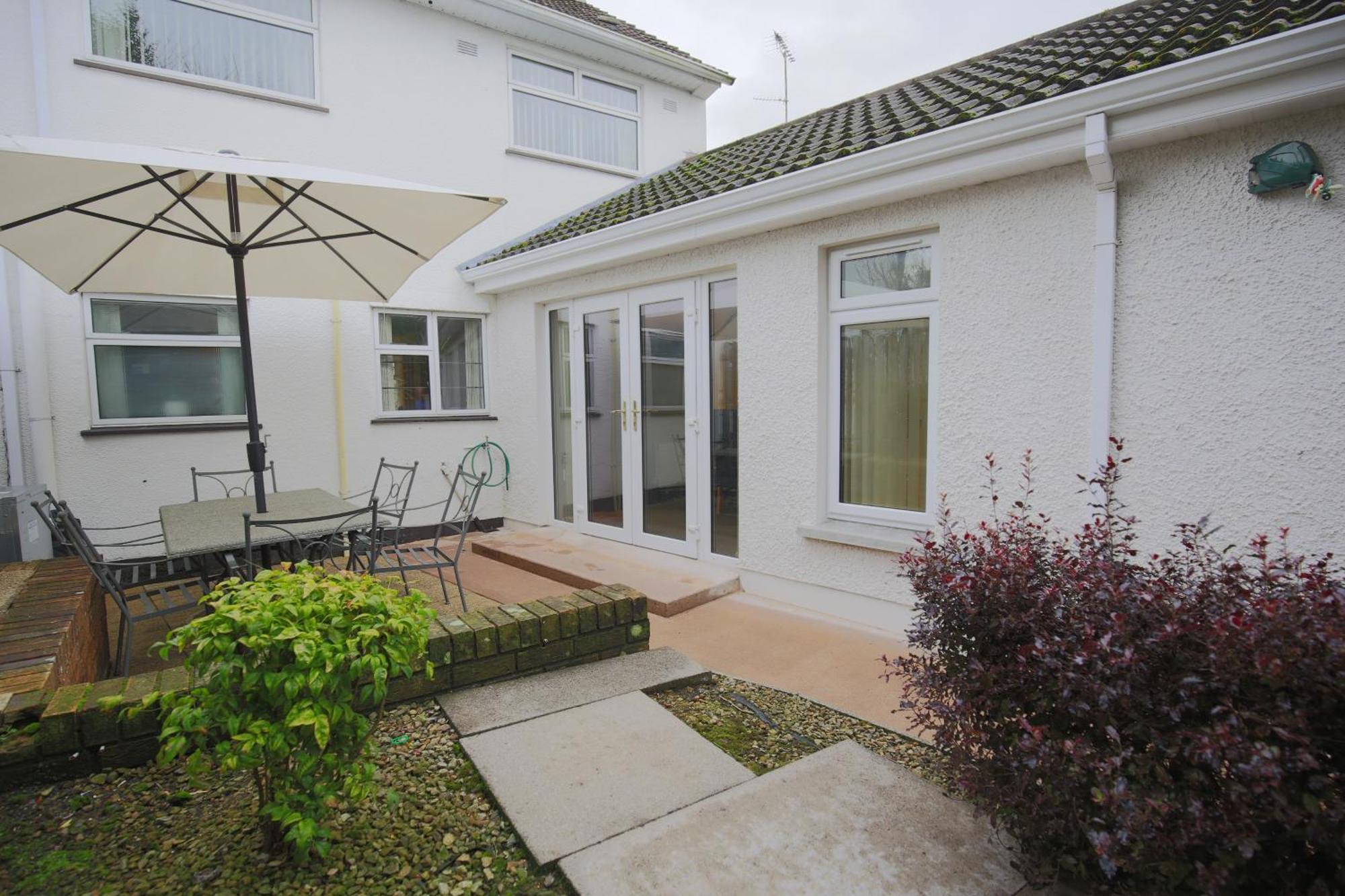 Spacious 4 Bedroom Home - 5 Min Walk To Town إيننيسكيلن المظهر الخارجي الصورة